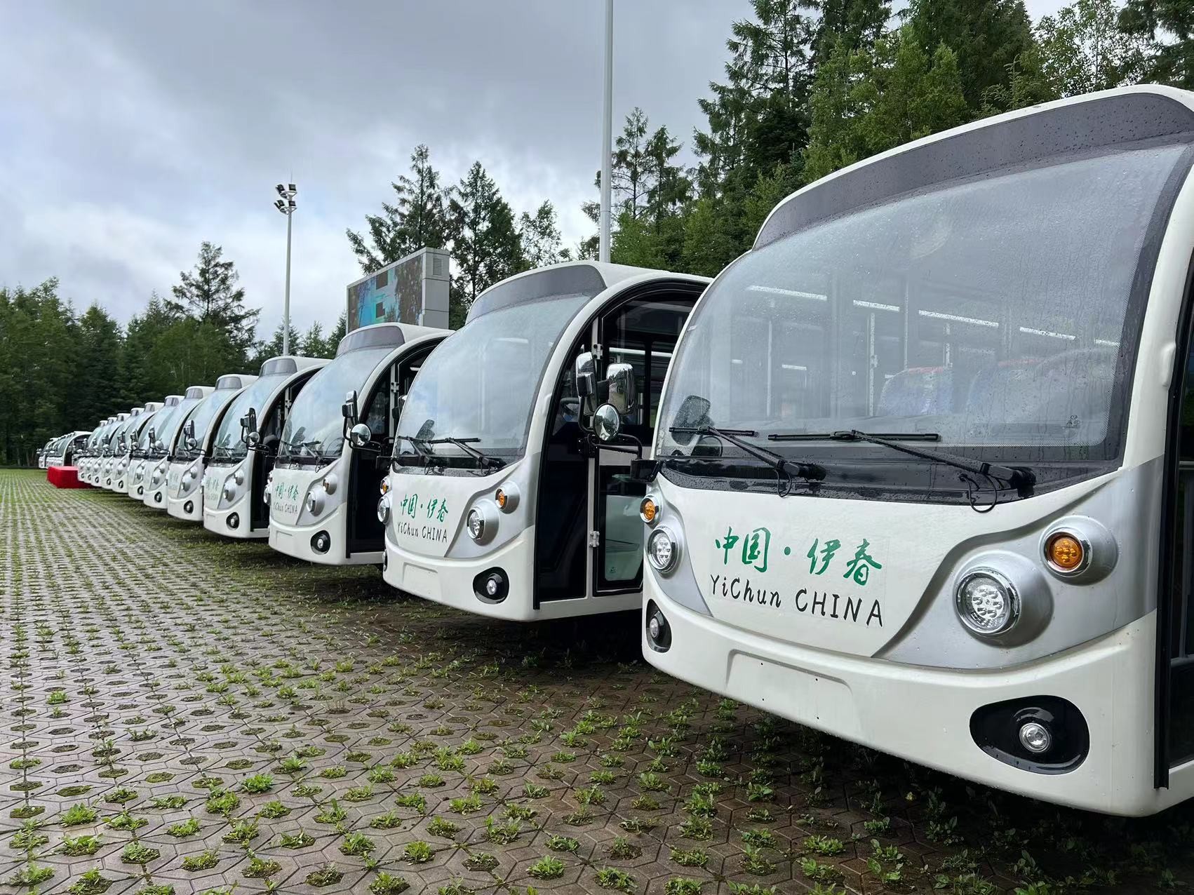 電動(dòng)觀光車(chē) 電動(dòng)觀光車(chē)