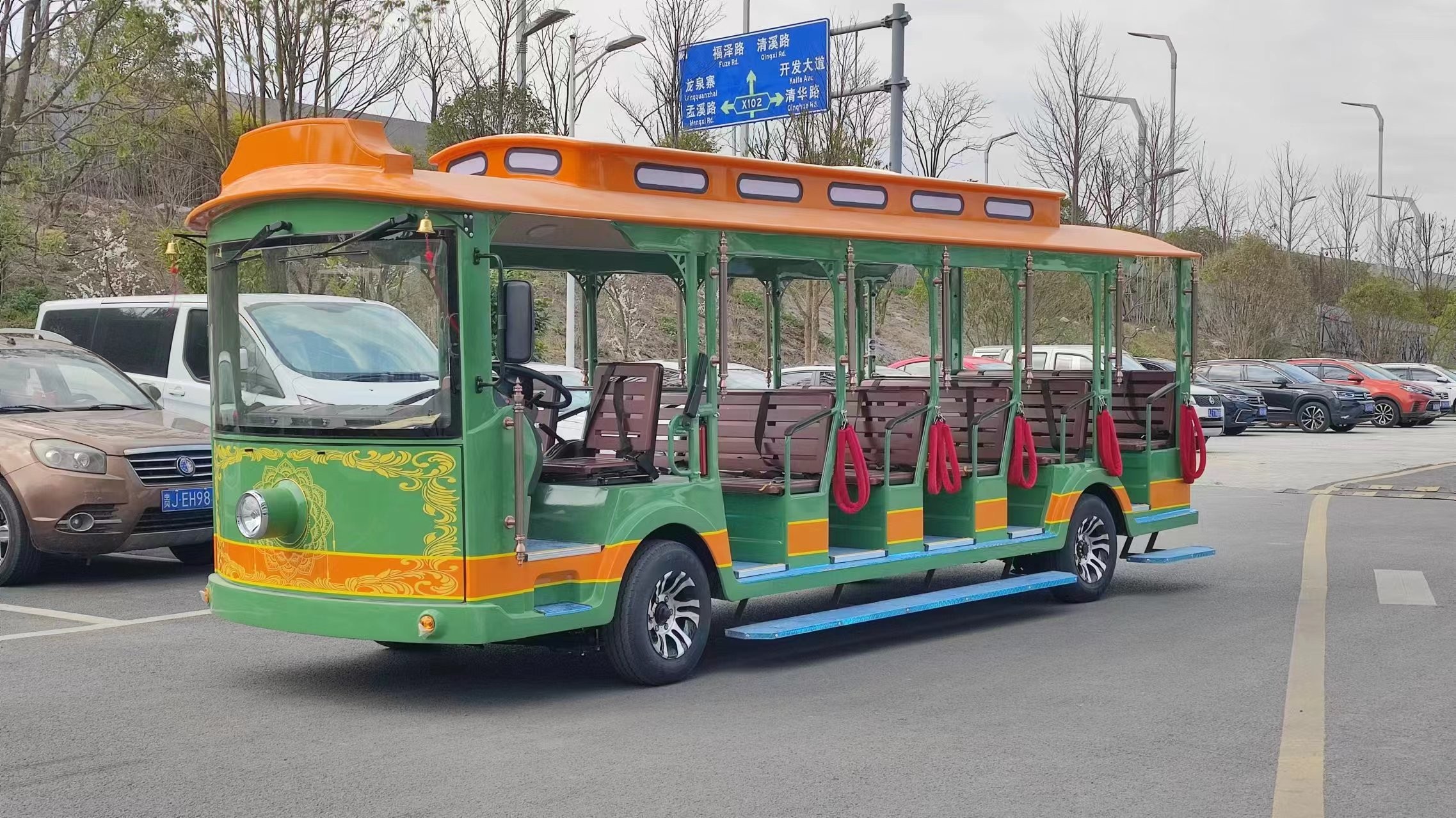 電動(dòng)觀光車 電動(dòng)觀光車